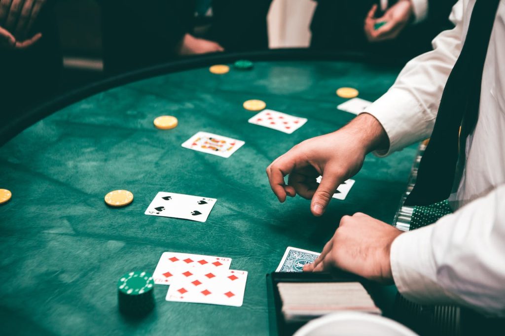 Expert Tips, Costs, Benefits + Ad Restrictions
